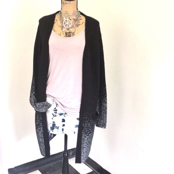 Davi&Dani long cardigan black & silver threads - Picture 2 of 11
